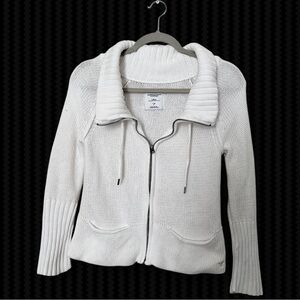 American Eagle Outfitters Knit Zip Up Sweater